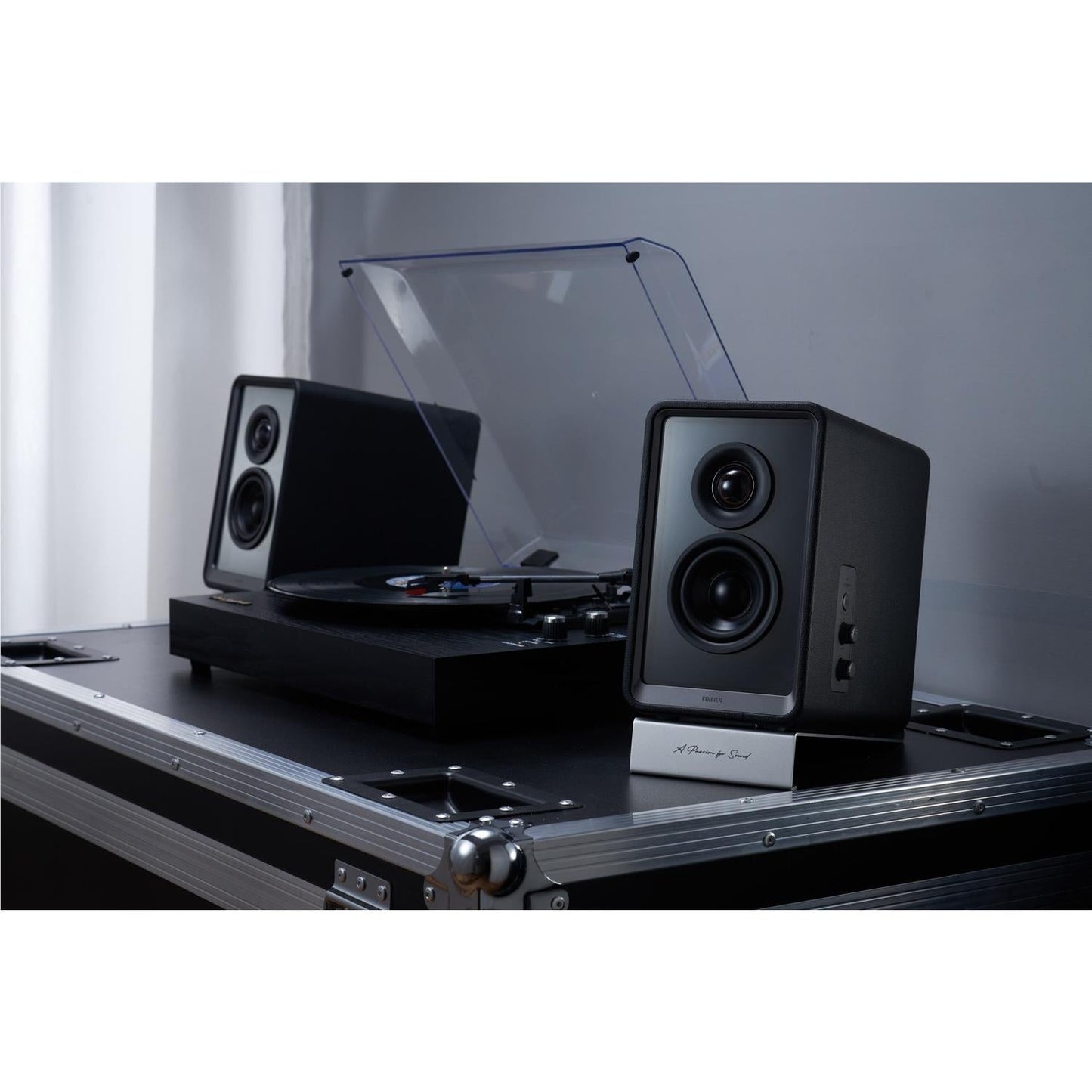 Edifier QR65 Multimedia Bluetooth Speakers (Black)