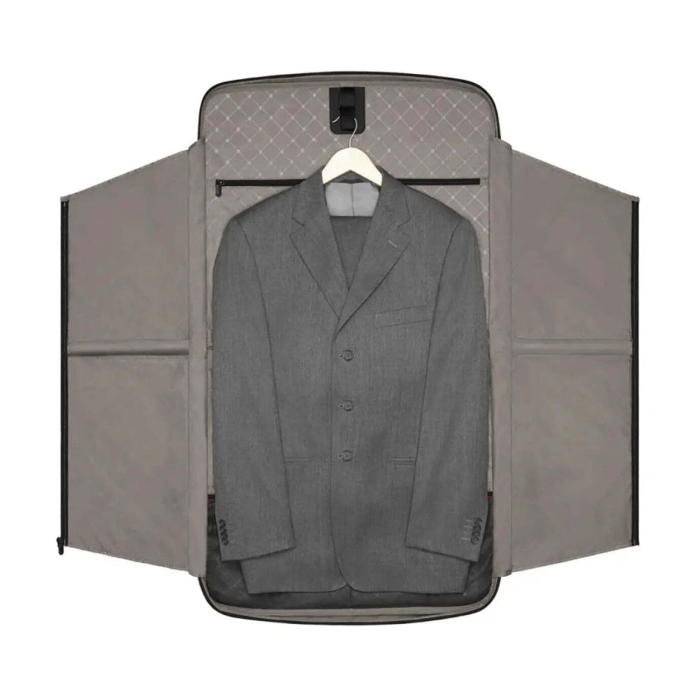 Victorinox Werks Traveler 7.0 Anti-Crease Foam Garment Bag Black