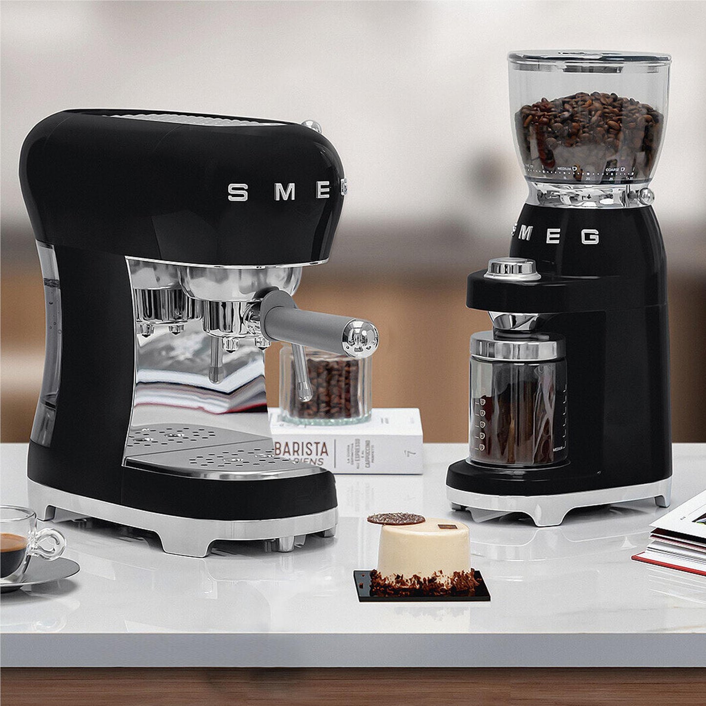 Smeg 50's Style Espresso Manual Coffee Machine (Black)