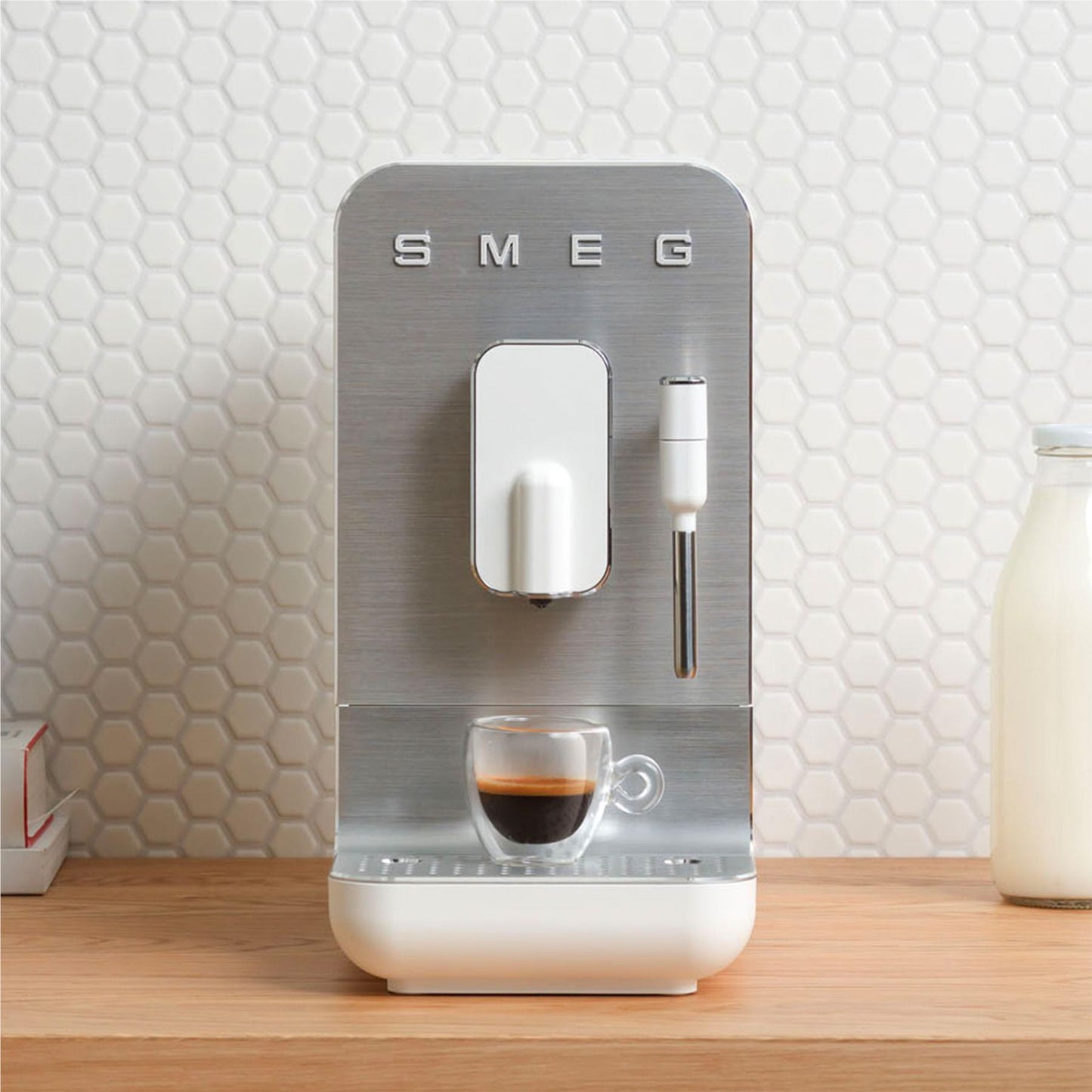 Smeg Bean to Cup Fully Automatic Coffee Machine (Matte White)