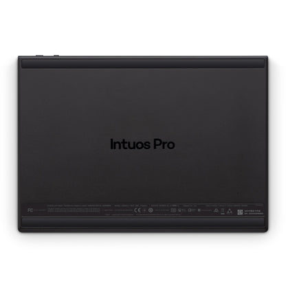 Wacom Intuos Pro with Wacom Pro Pen 3 (Medium)