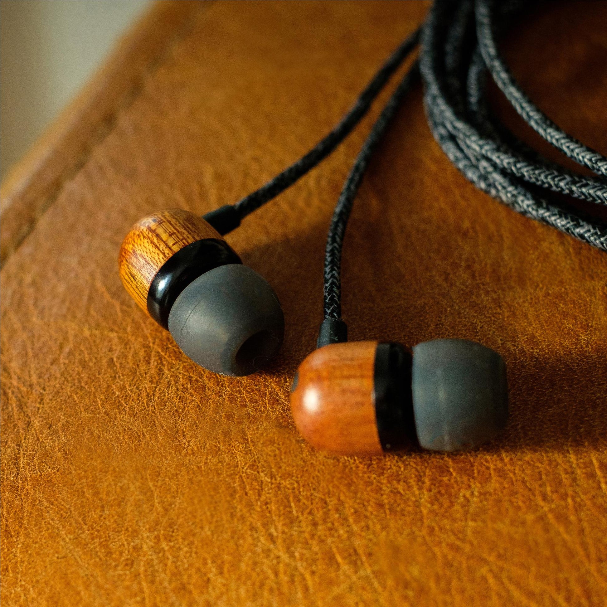 Marley Smile Jamaica USB-C In-Ear Headphones (Signature Black)