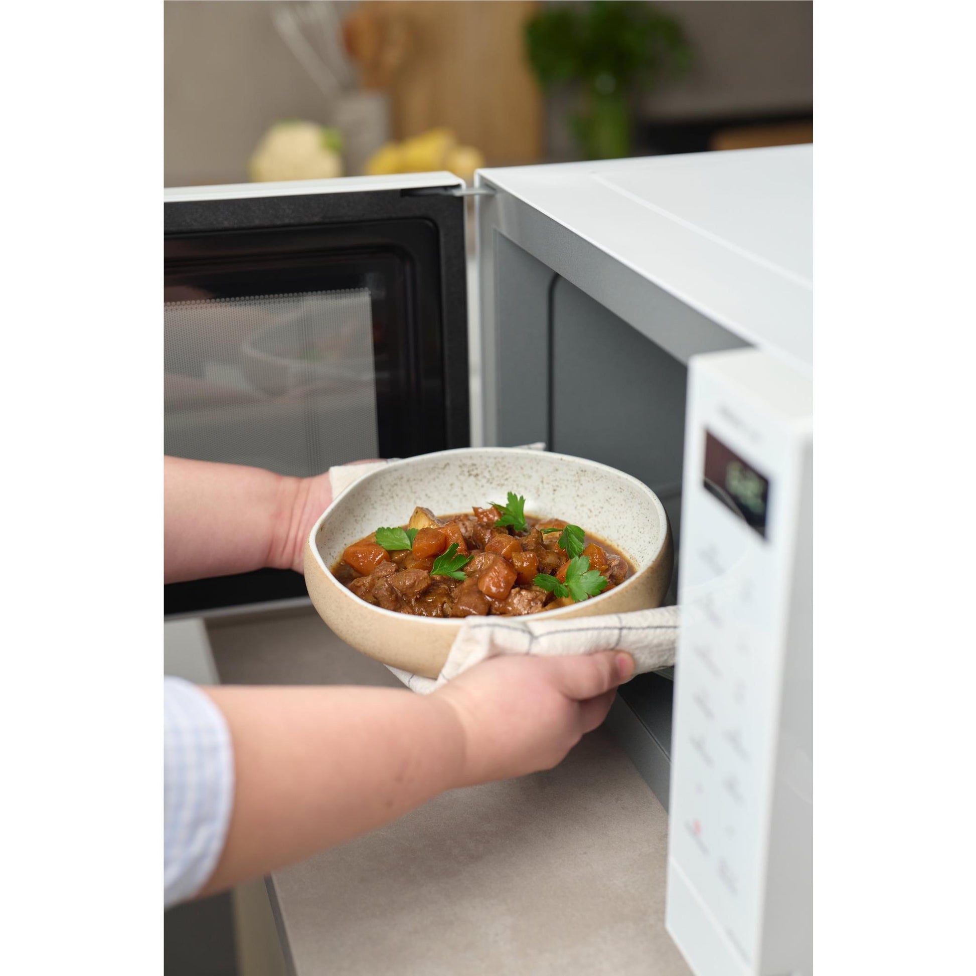 Panasonic NN-ST64QWQPQ 32L Inverter Microwave Oven (White)