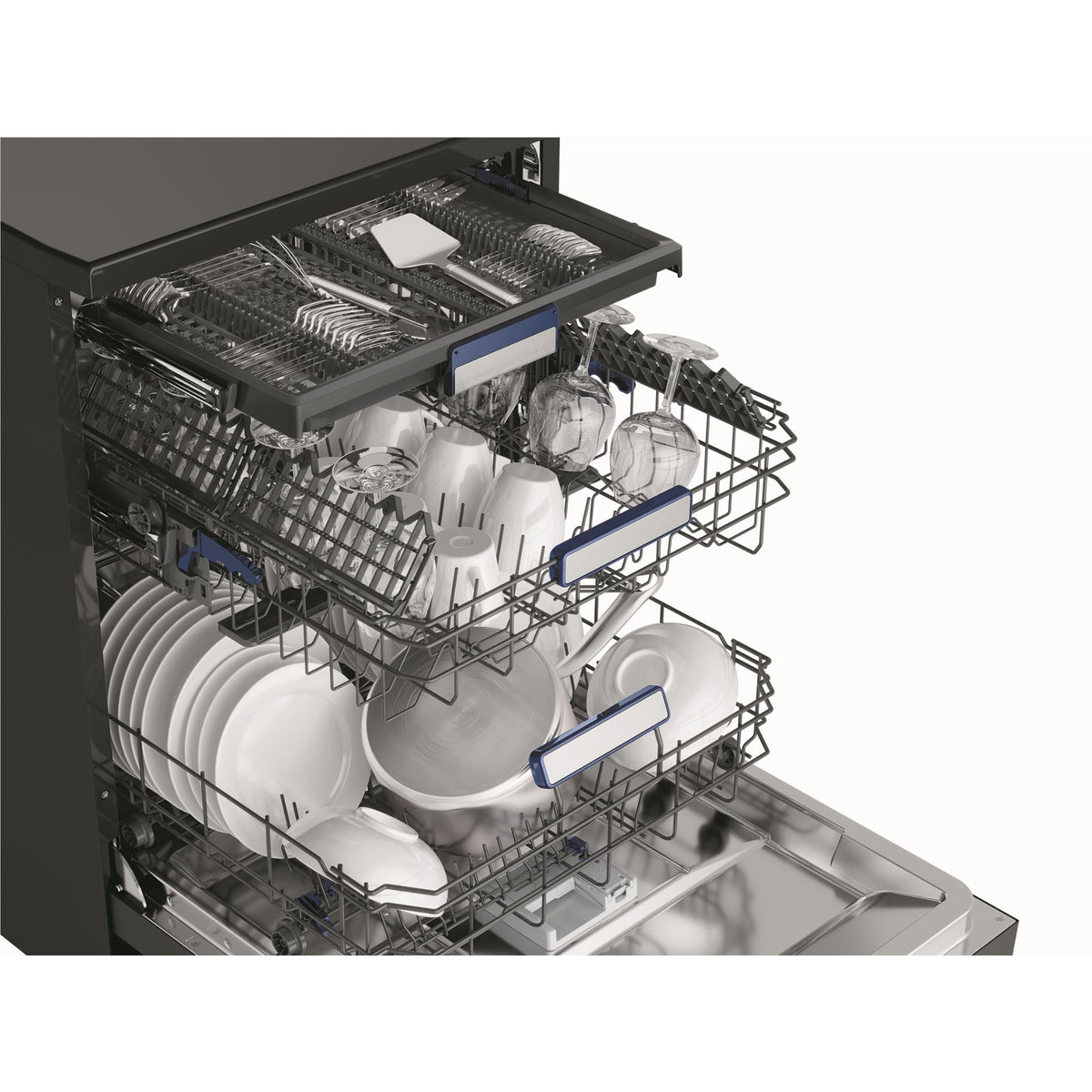 Westinghouse WSF6606KXC 15-Place Setting Freestanding Dishwasher (Black)