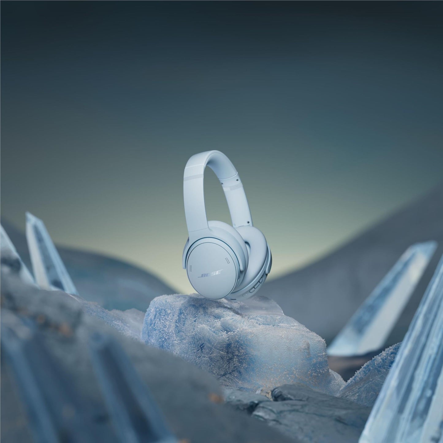 Bose QuietComfort Noise Cancelling Headphones (Ice Blue)
