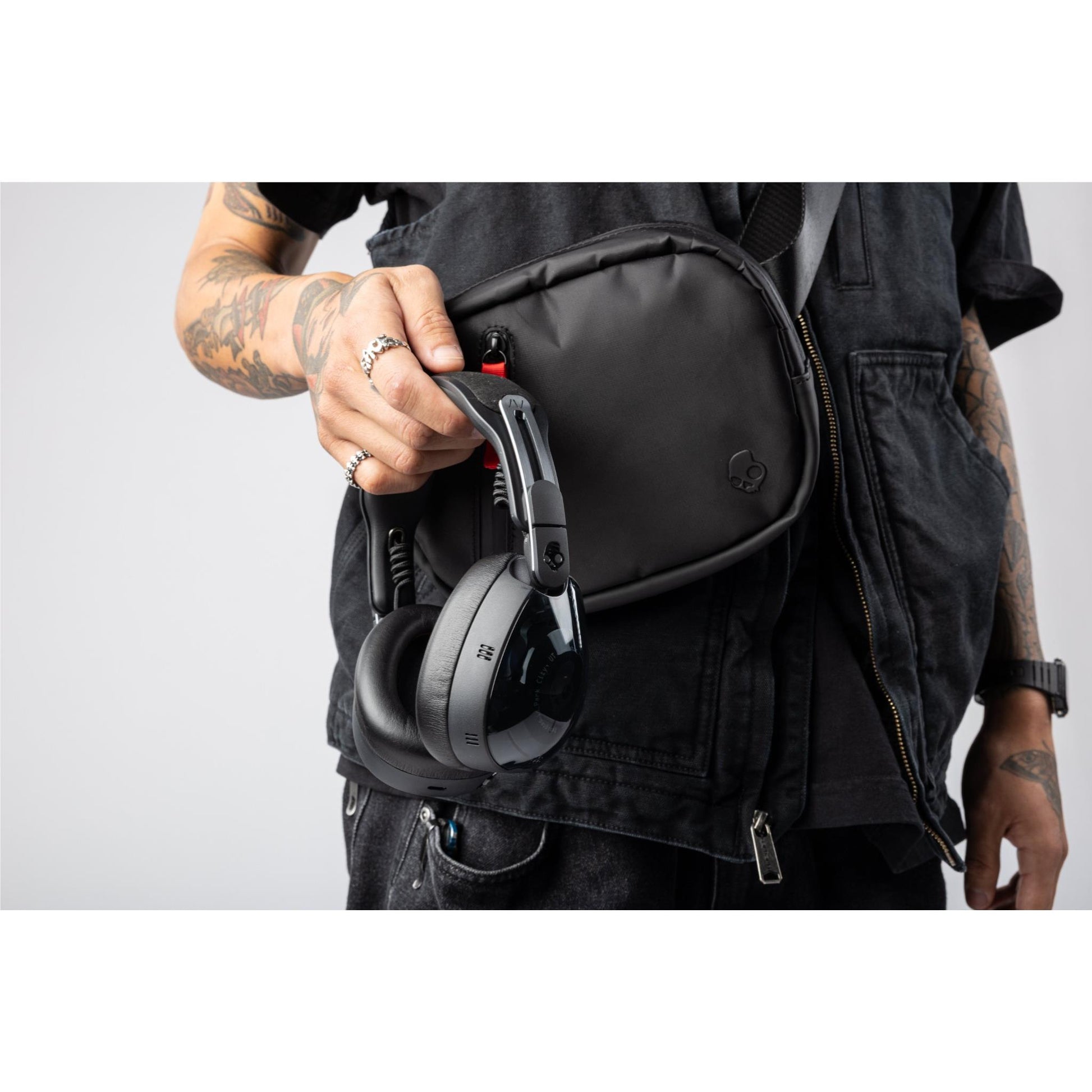 Skullcandy Aviator 900 Active Noise Cancelling Over-Ear Headphones (True Black)