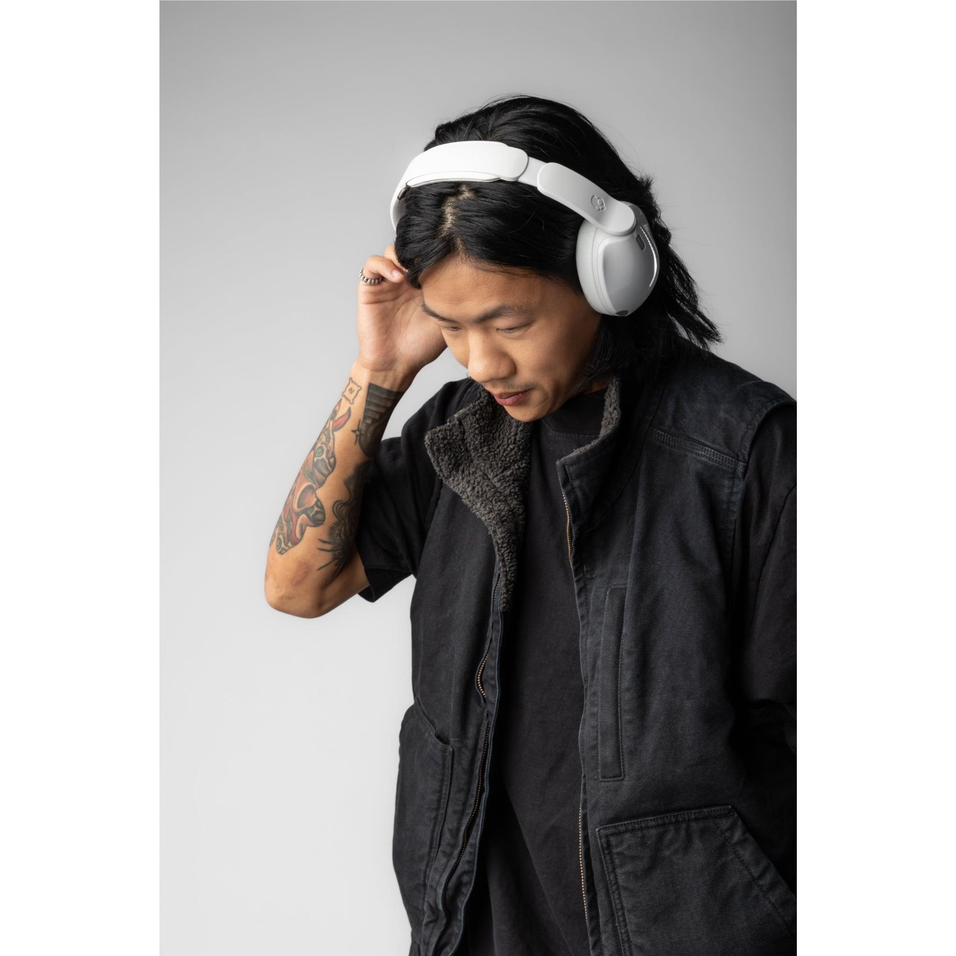 Skullcandy Hesh 540 Active Noise Cancelling Over-Ear Headphones (Bone)