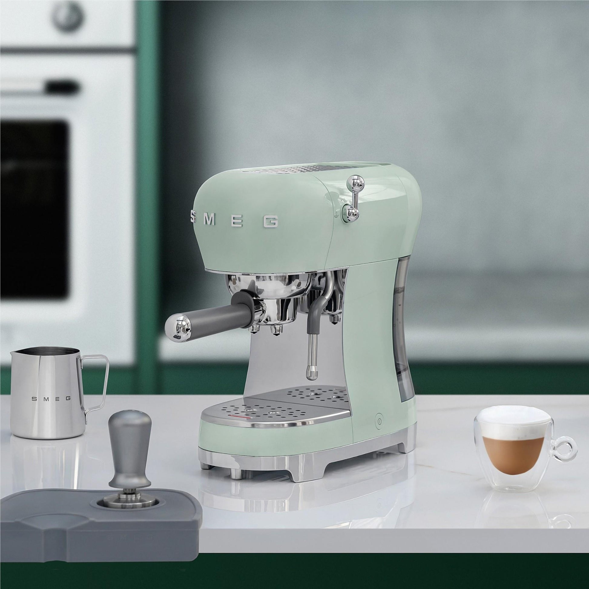 Smeg 50's Style Espresso Manual Coffee Machine (Pastel Green)
