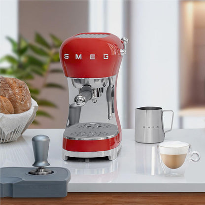 Smeg 50's Style Espresso Manual Coffee Machine (Red)
