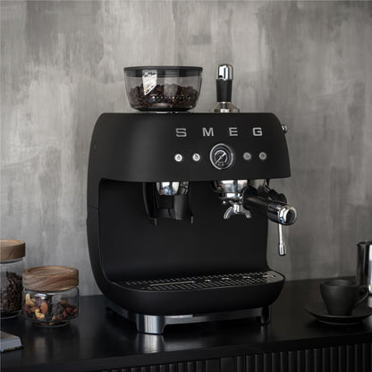Smeg 50's Style Espresso Manual Coffee Machine with Grinder (Matte Black)
