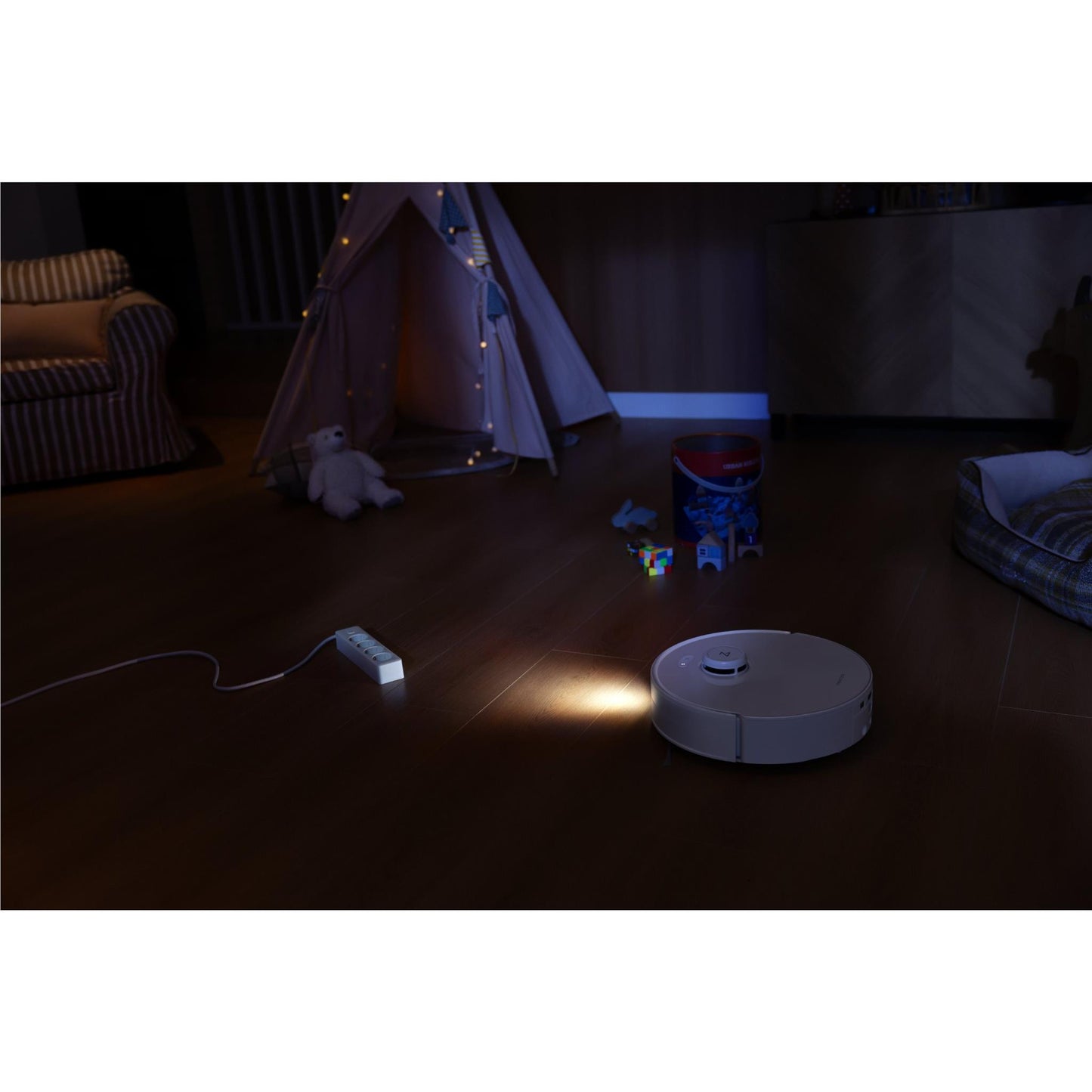 Roborock Qrevo Curv 2 Flow Robotic Vacuum Cleaner