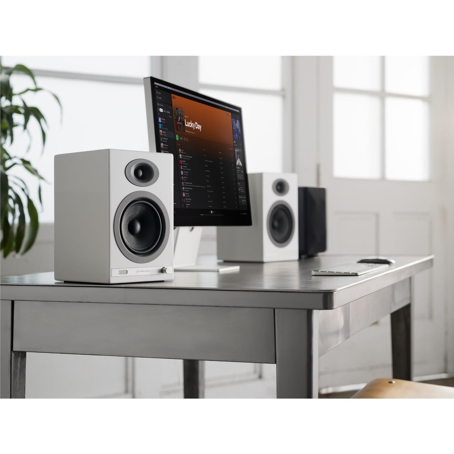 Audioengine HD5 Wireless Speakers (White)