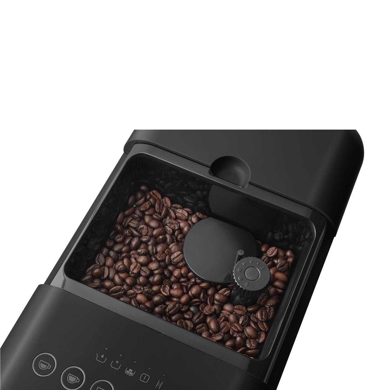 Smeg BCC13 Bean to Cup Fully Automatic Coffee Machine with AutoMilk (Matte Black)