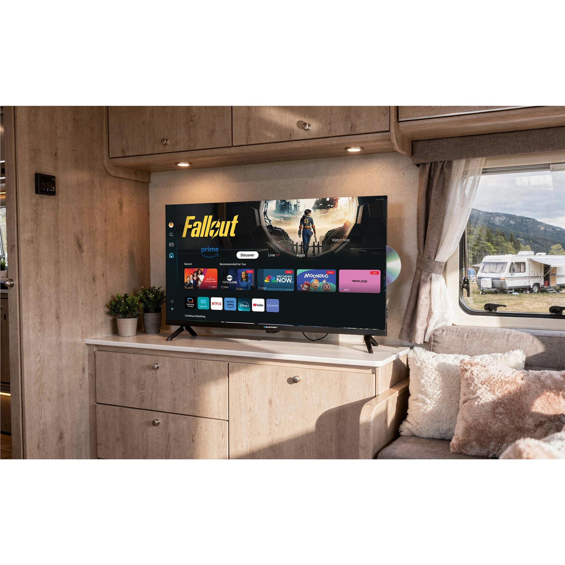 Blaupunkt 32" HD TV with Tizen OS DVD Player and 12V Car Charger