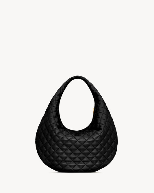 ICARE hobo in quilted nappa