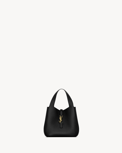 LE 5 À 7 BABY BEA in grained leather