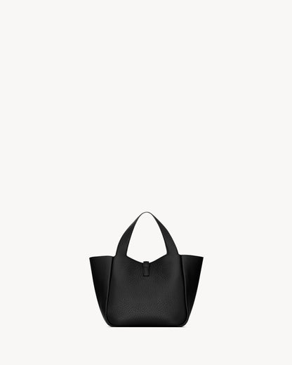 LE 5 À 7 BABY BEA in grained leather