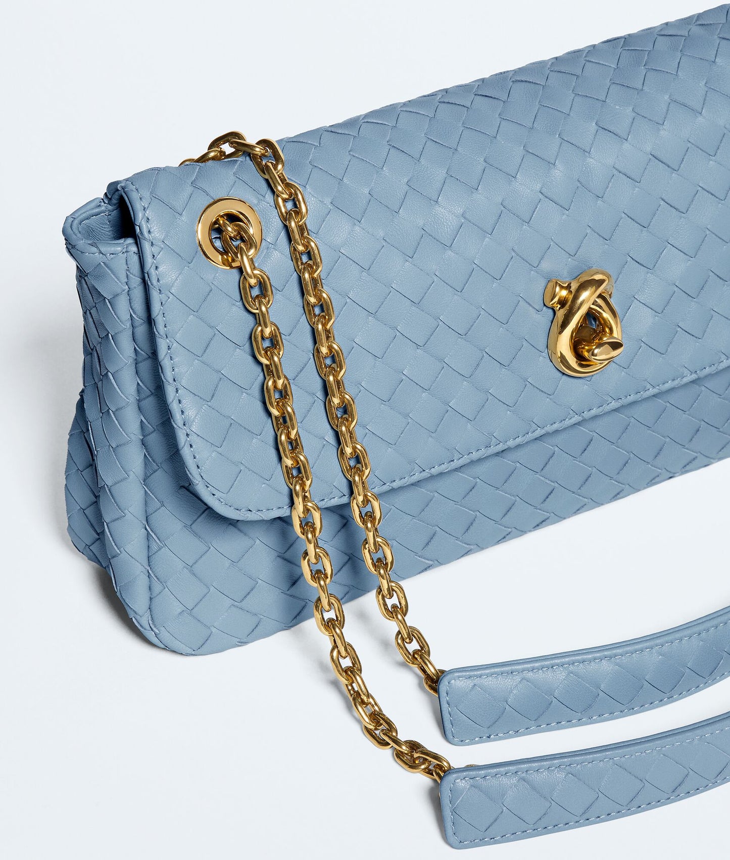 Bottega Veneta Madison in Mineral