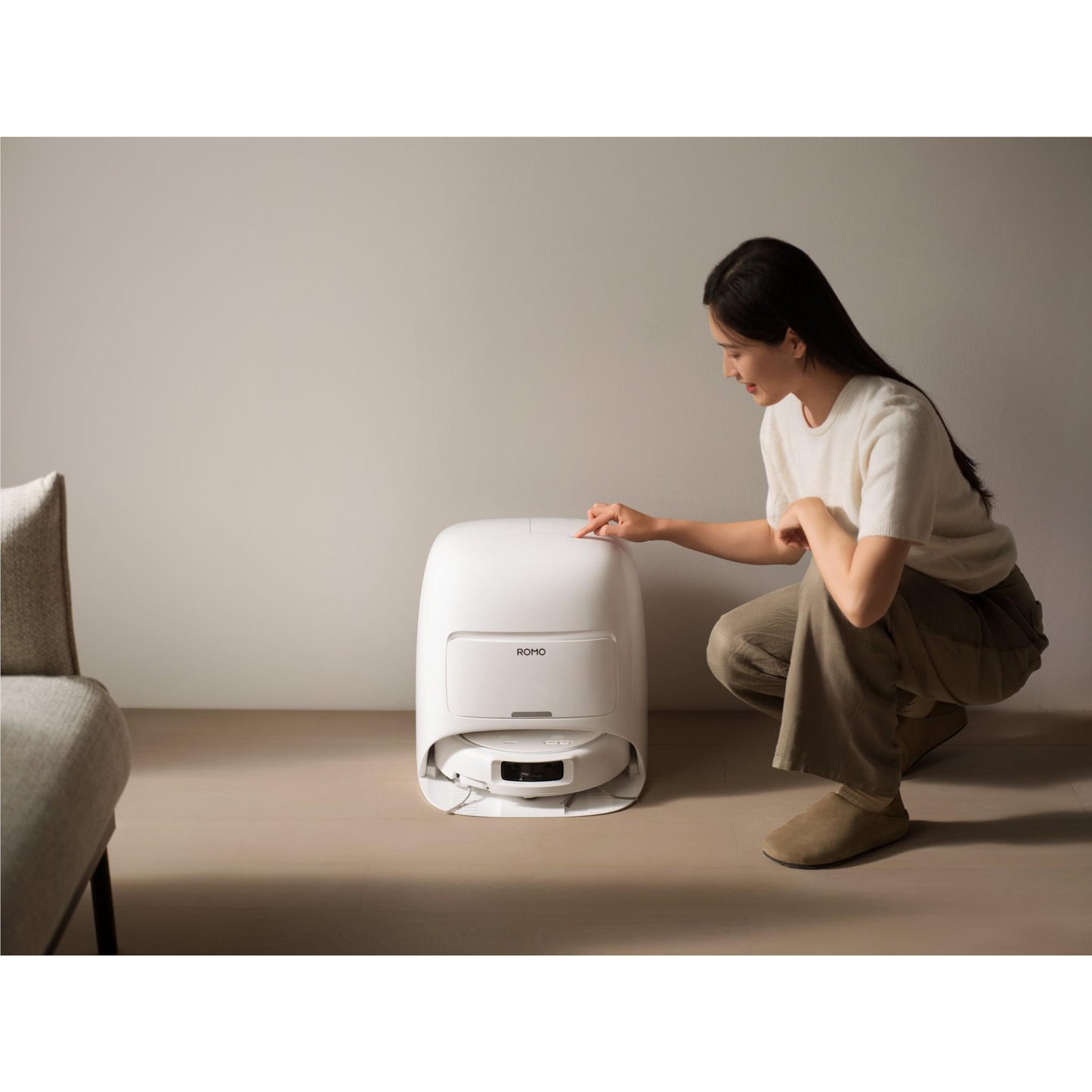 DJI Romo S Robotic Vacuum