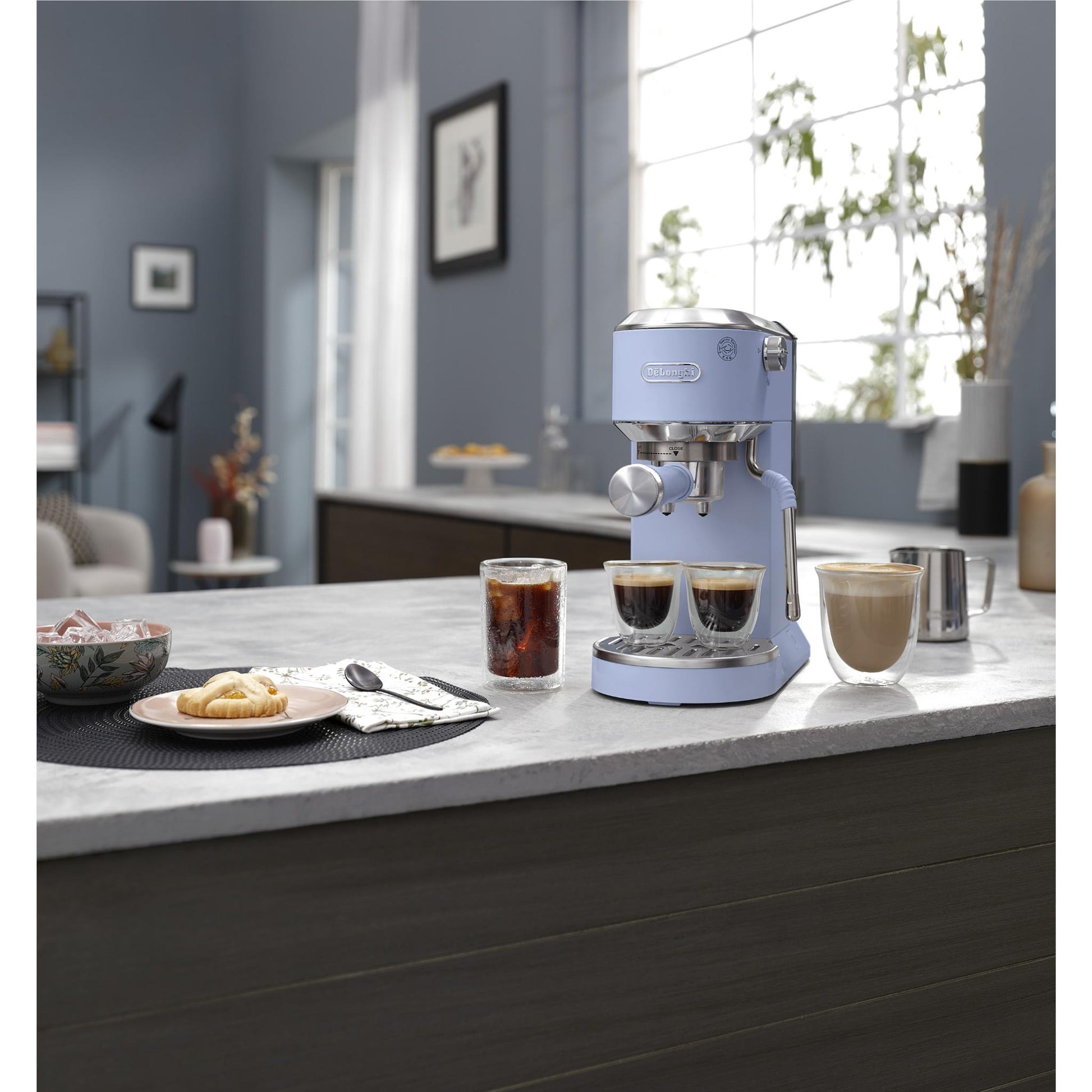 De'Longhi EC890BK Dedica Duo with Cold Brew Coffee Machine (Blue)