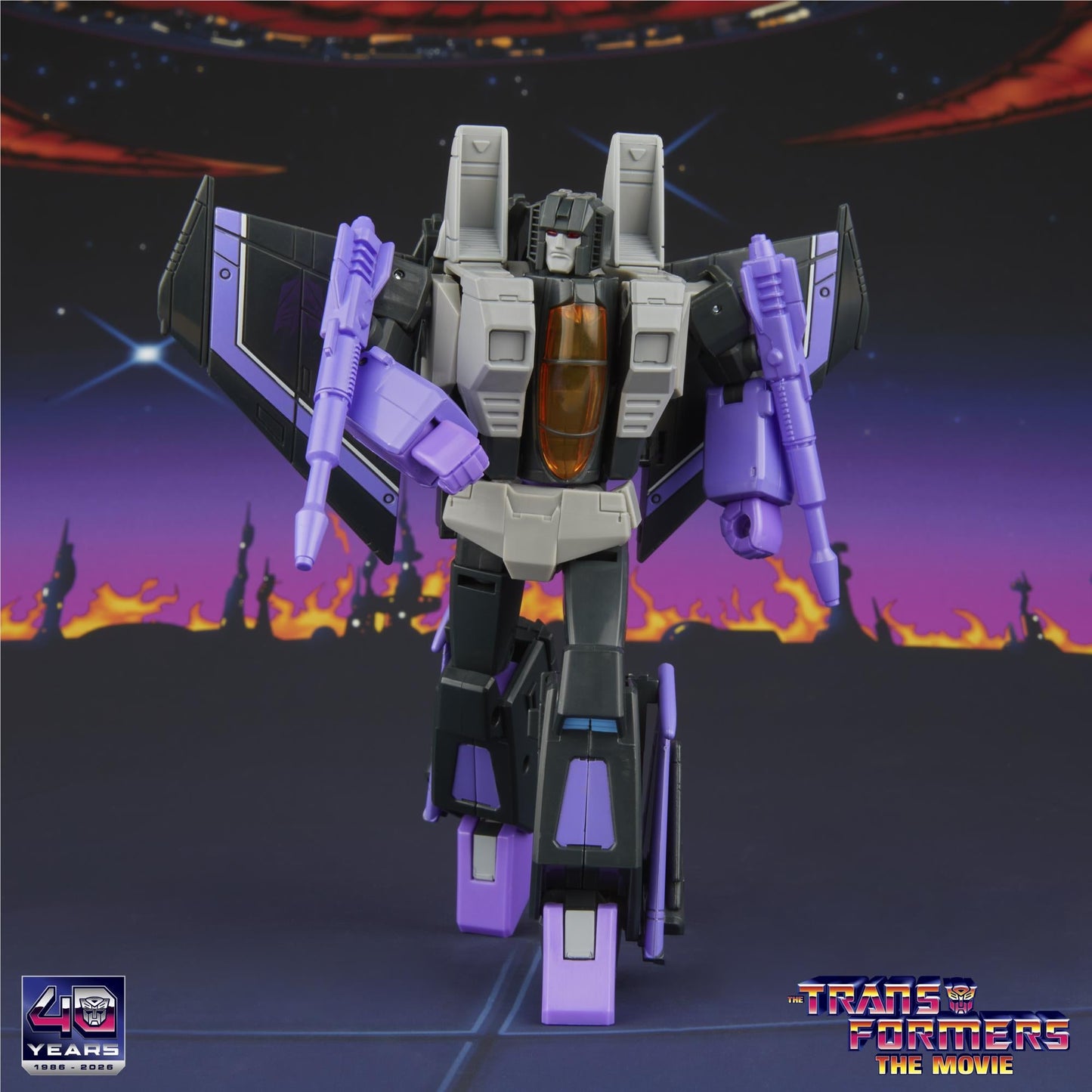 Transformers - Studio Series: Transformers: The Movie - Voyager Class Skywarp Figure