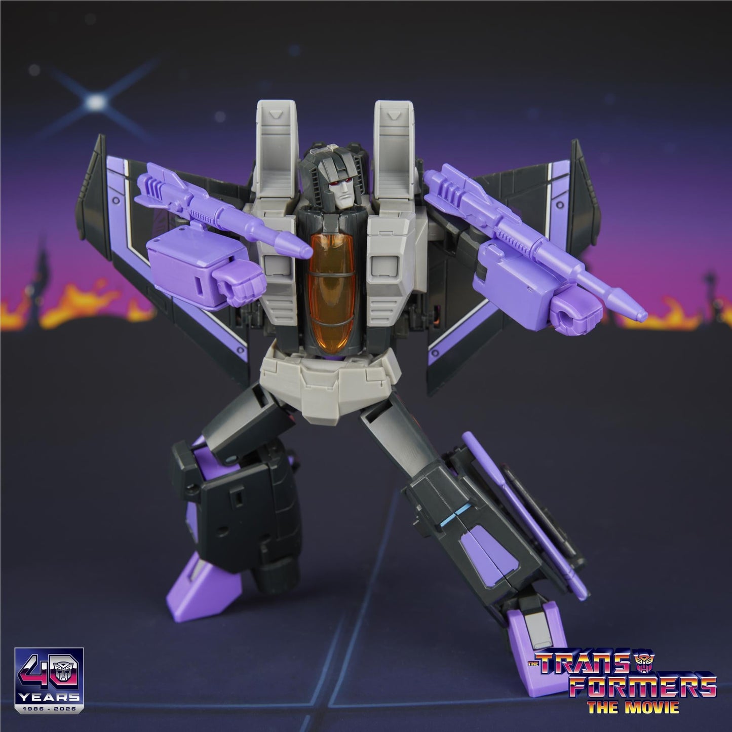 Transformers - Studio Series: Transformers: The Movie - Voyager Class Skywarp Figure