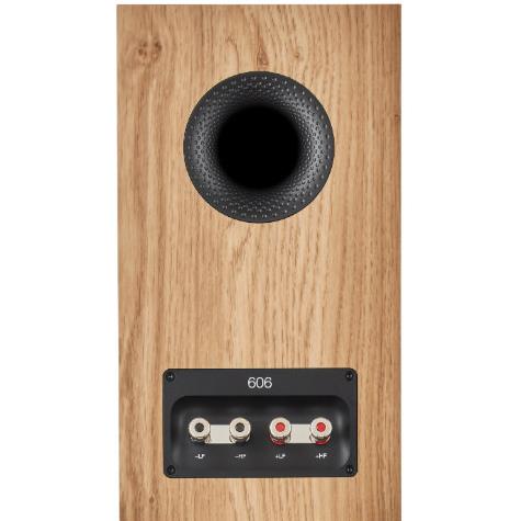 Bowers & Wilkins 606S3 Bookshelf Speakers (Oak)