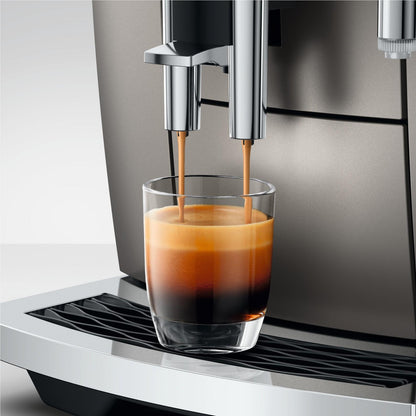Jura E8 Fully Automatic Coffee Machine (Silver)