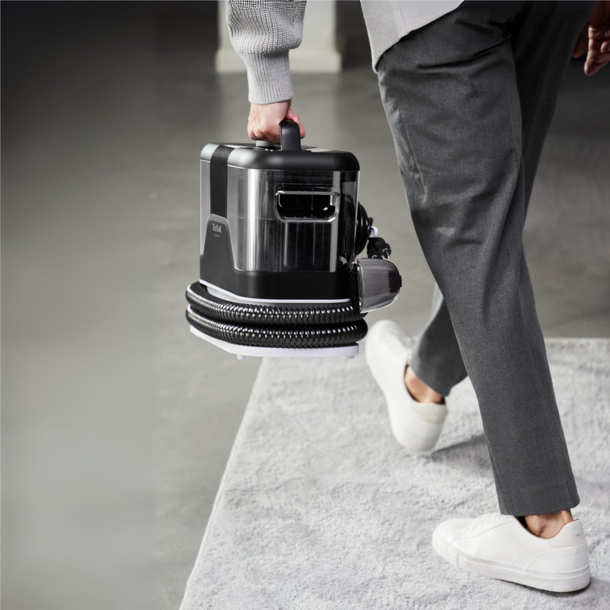 Tefal Clean It IZ5010 Portable Carpet & Upholstery Spot Cleaner