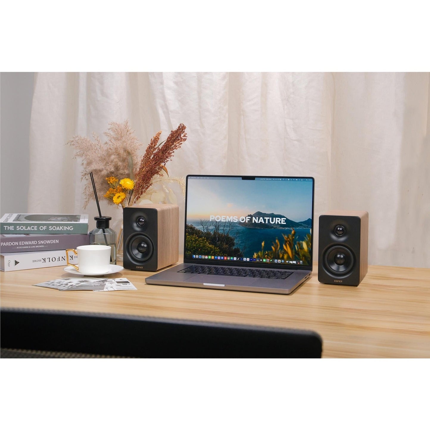 Edifier M60 Compact Powered Bluetooth Speakers  (Classic Oak)