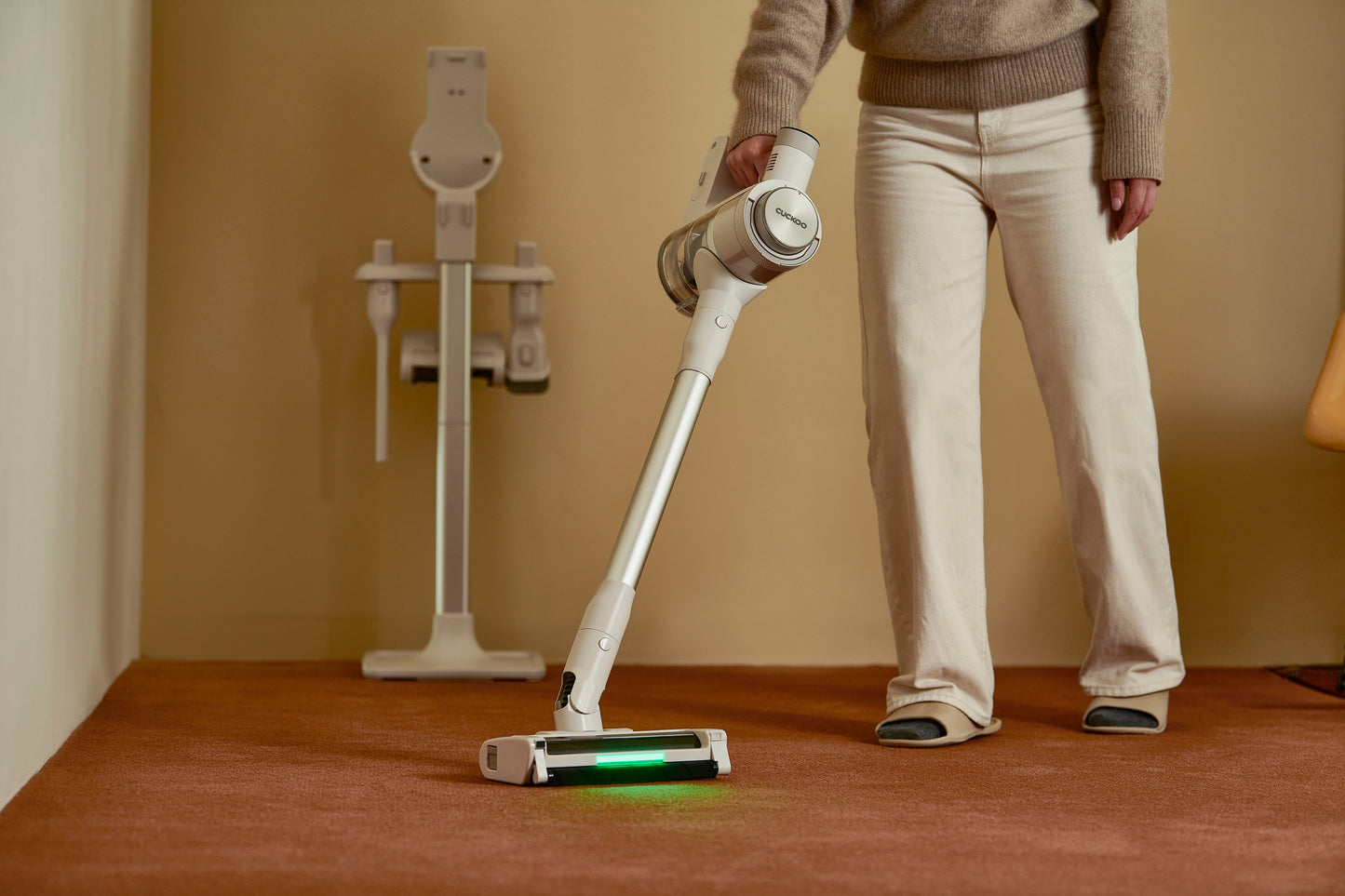 CUCKOO Power-Clon LINE Dual-Spin Vacuum and Mop (CVC-L1610NW)