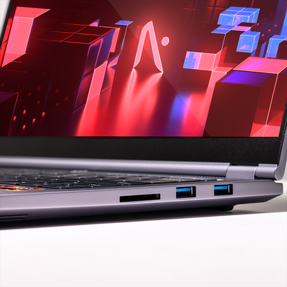 Aftershock Lunar | Radeon 780M Graphics | Ryzen 7 8845HS | Gaming Laptop