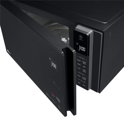 LG NeoChef MS2596OB 25L Smart Inverter Microwave
