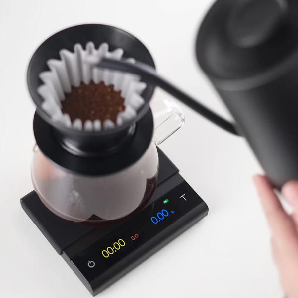 Varia AKU Pro Scale - Black