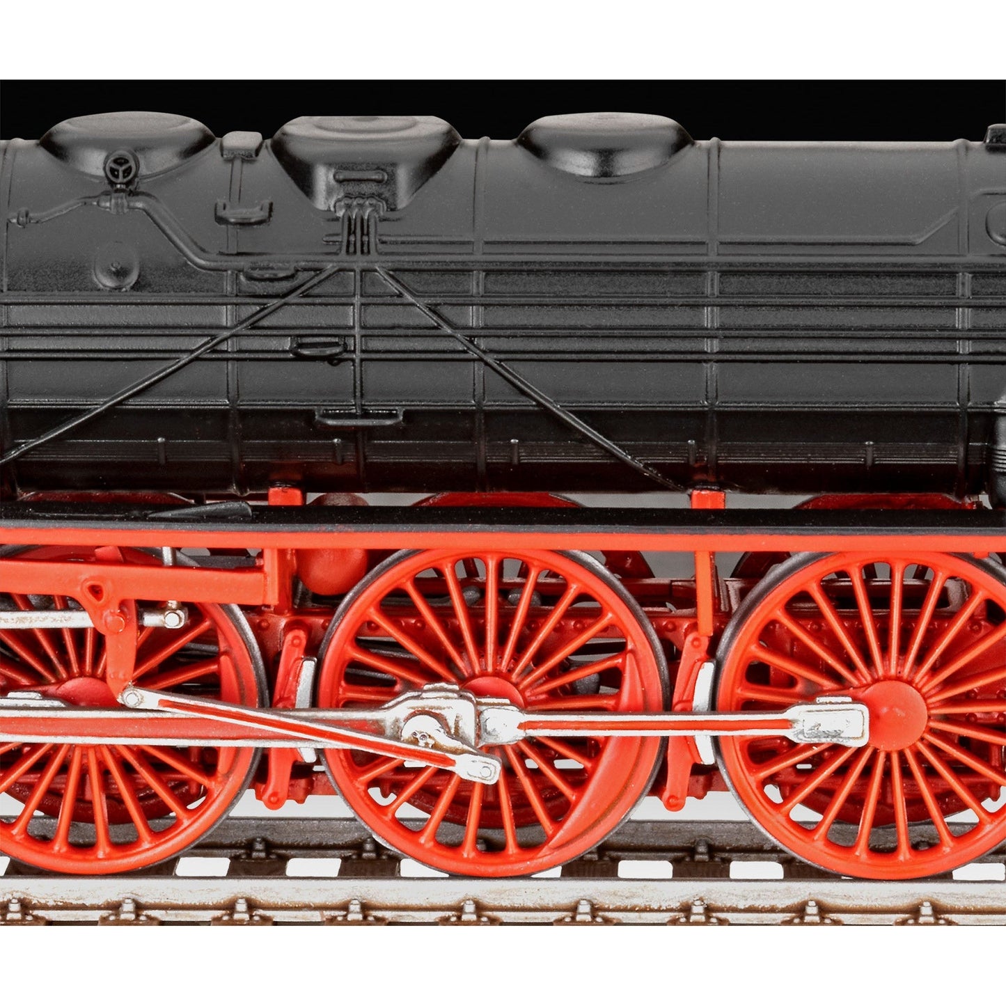 Revell Express Locomotive Br 02