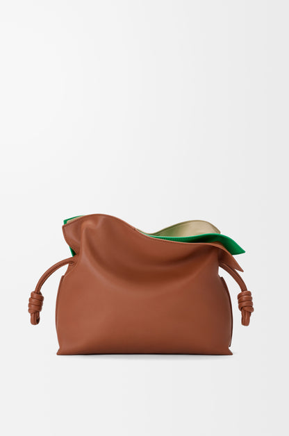 Medium layered Flamenco clutch in nappa calfskin