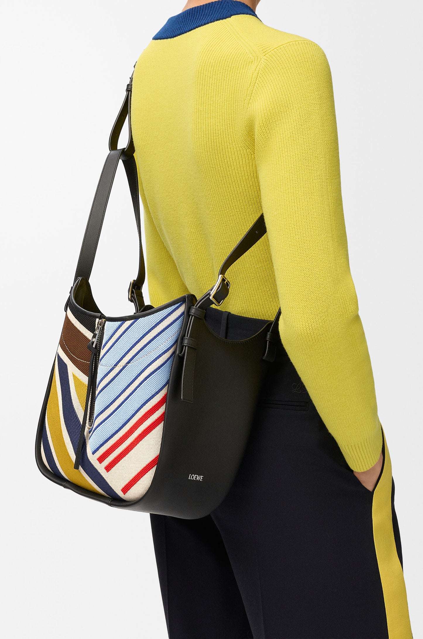 Hammock Flip bag in embroidered canvas and calfskin