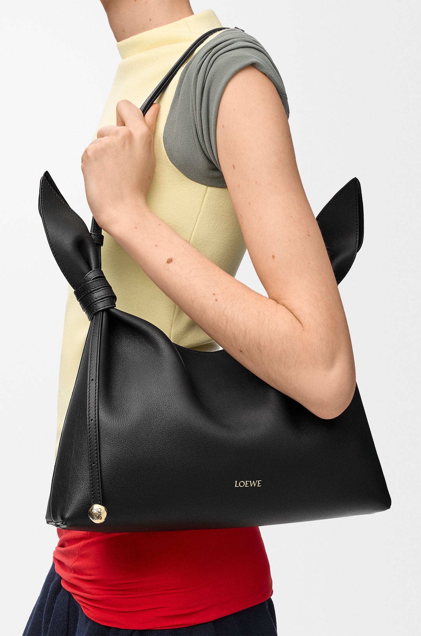 Medium Scarf bag in smooth calfskin