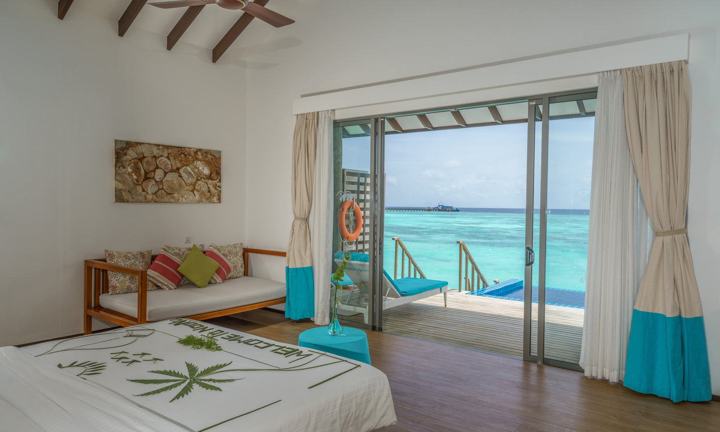 Robinson Noonu Water Villa