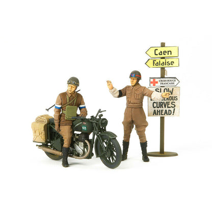 Tamiya 1/35 British BSA M20 Motorcycle with Military Police Set