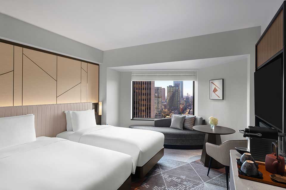 ANA InterContinental Tokyo club twin room with bath