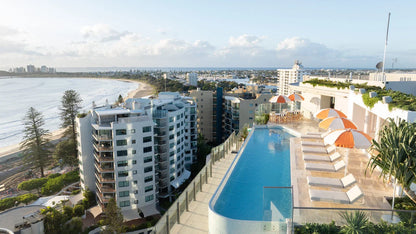 Avani Mooloolaba rooftop infinity pool