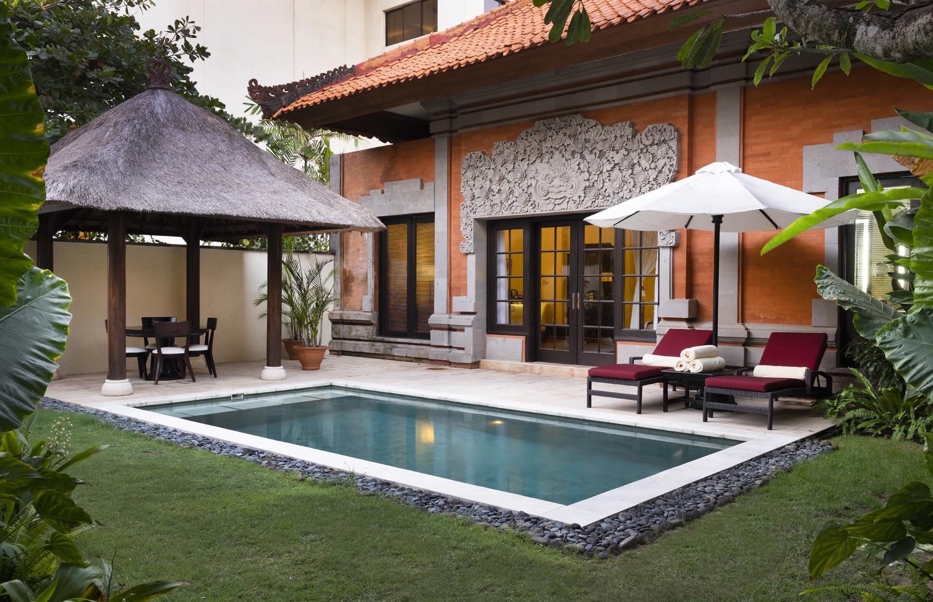 Ayodya Palace private pool