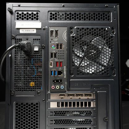 Aftershock Nimbus | RTX 5080 | Ryzen 7 7800X3D | Desktop Gaming PC