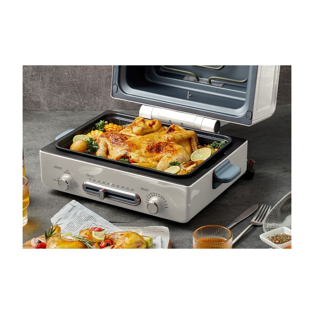 Morphy Richards Multioven 12L 2000W - Bake Roast Fry (White)