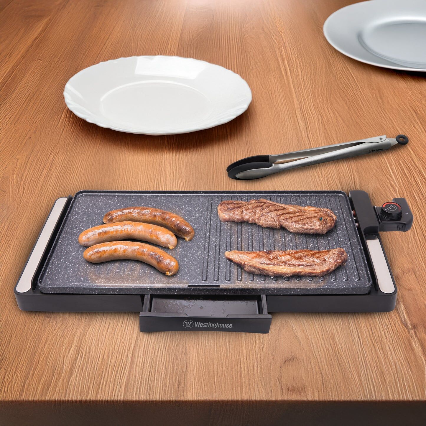 Westinghouse Non-Stick Electric Grill 2200W 652x261x68mm Black