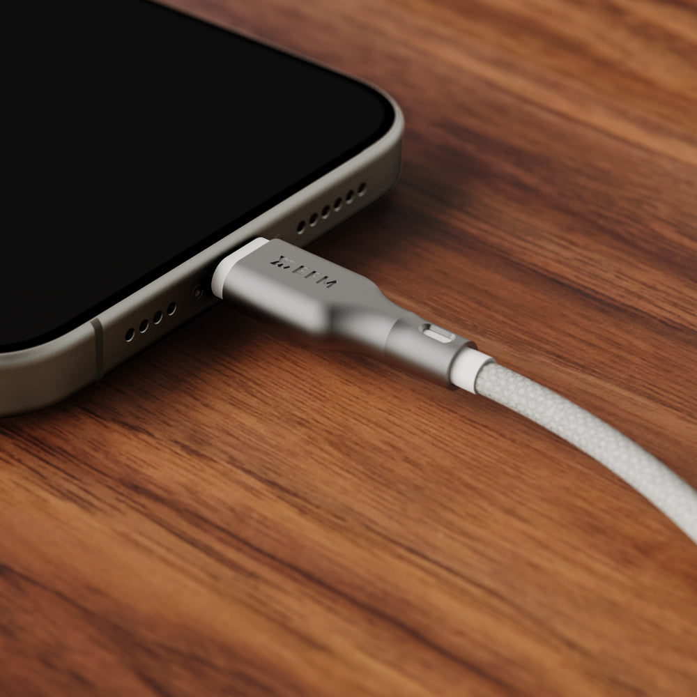 EFM 140W Pro Power and Data USB-C Cable with 1M Braided Cable (White)