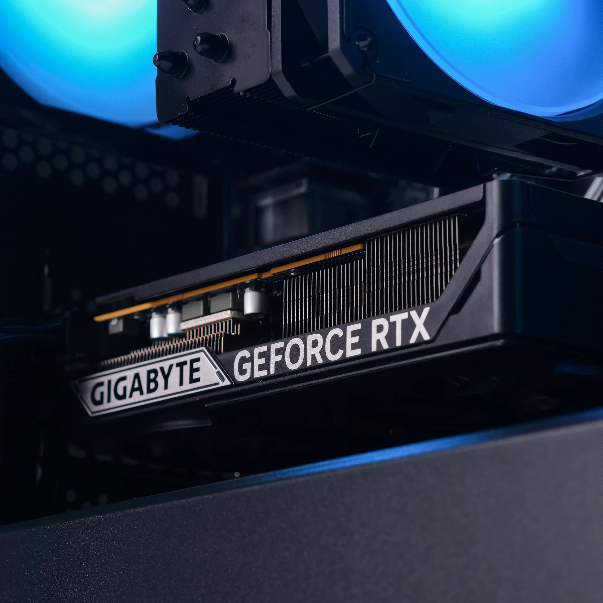 Nebula PC - Atlas Gaming PC: RYZEN 5 5600 | RTX 5060