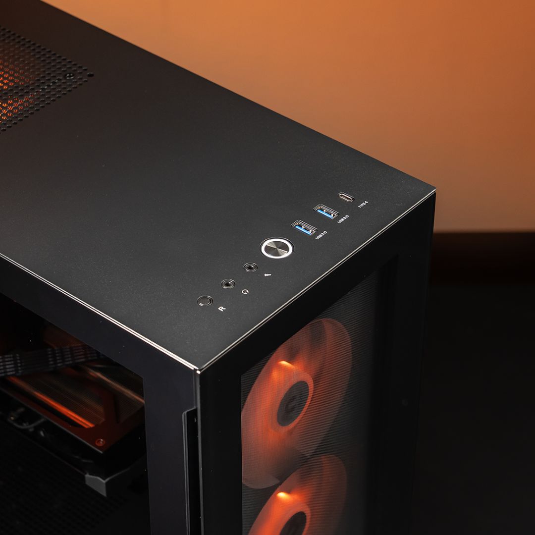 Thermaltake Infinity Xtreme V7 Gaming Desktop PC (Intel 14700F / RTX 5080 / 32GB RAM)