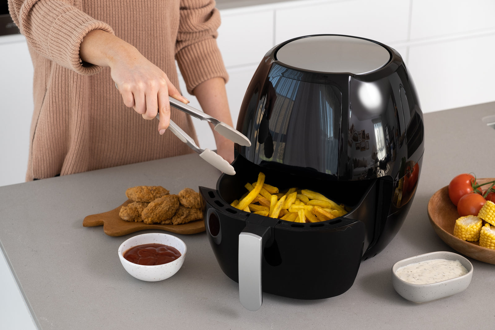 Healthy Choice 8L Digital Non-Stick Air Fryer 1800W